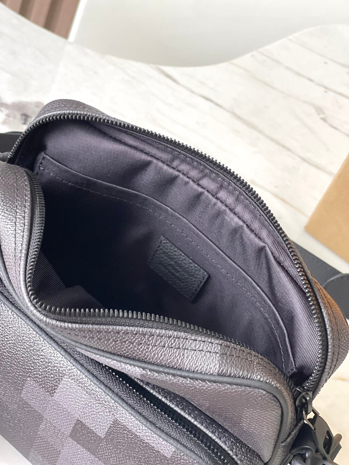 LV Nil Messenger Bag