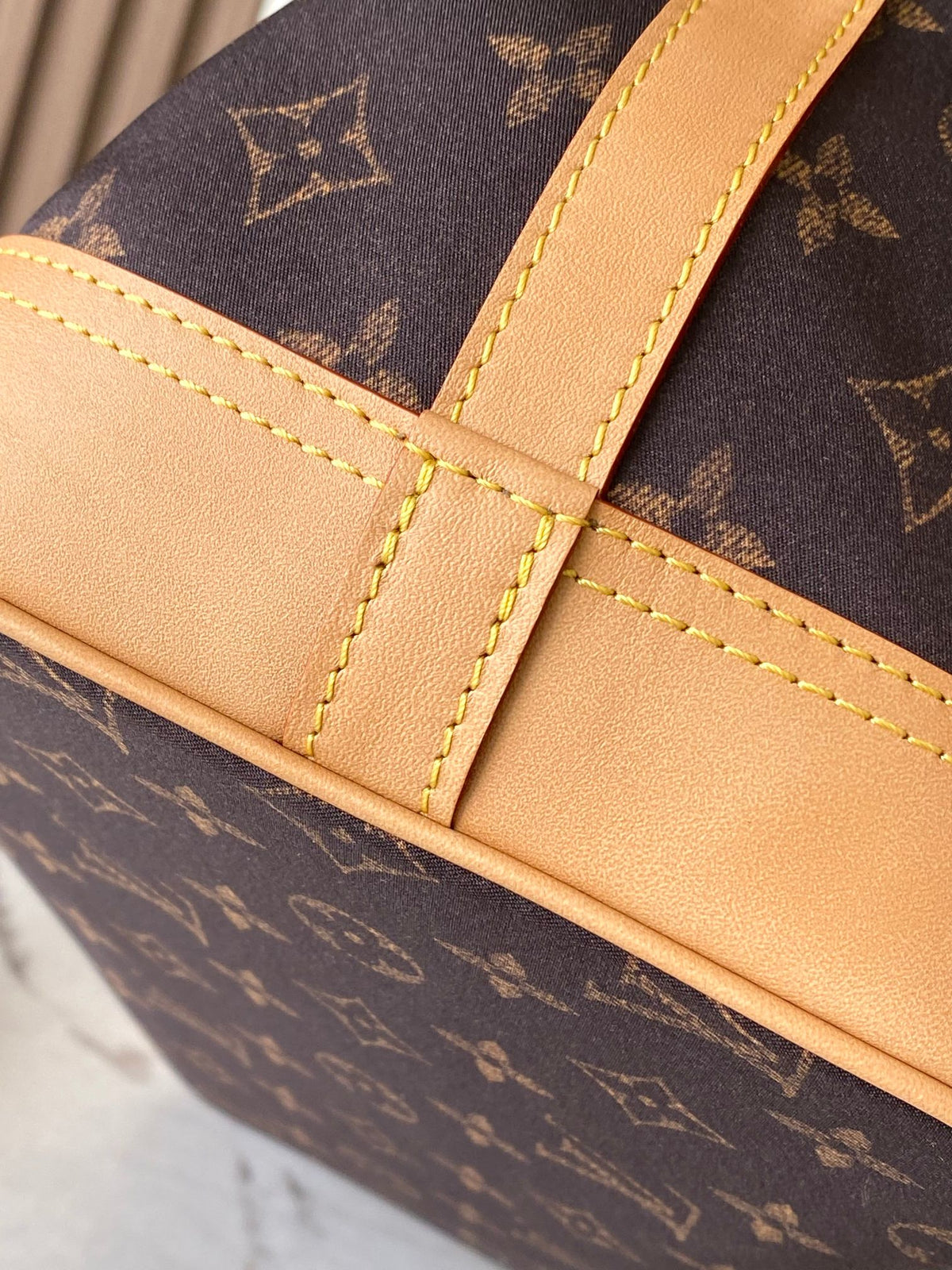 LV Alma Shoulder Handbag