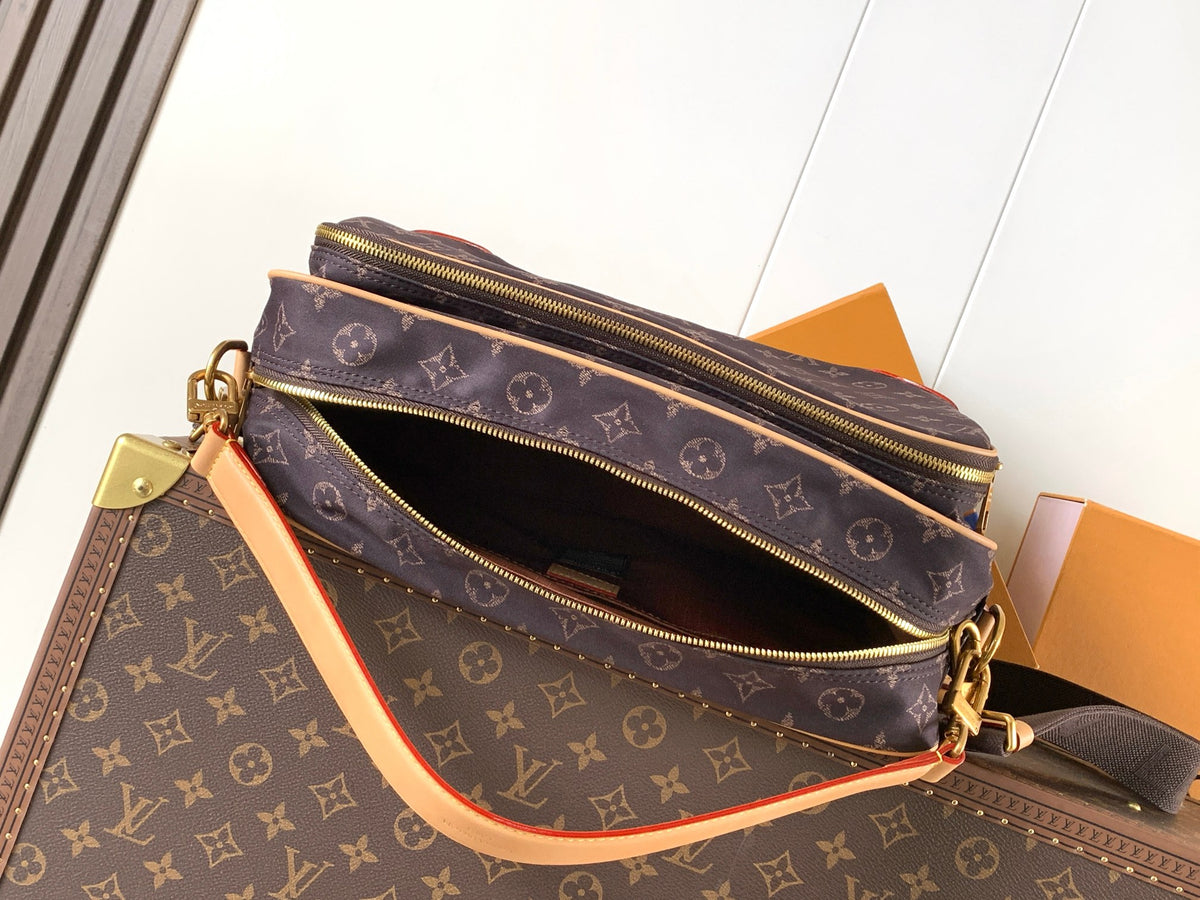 LV Nil Large Handbag
