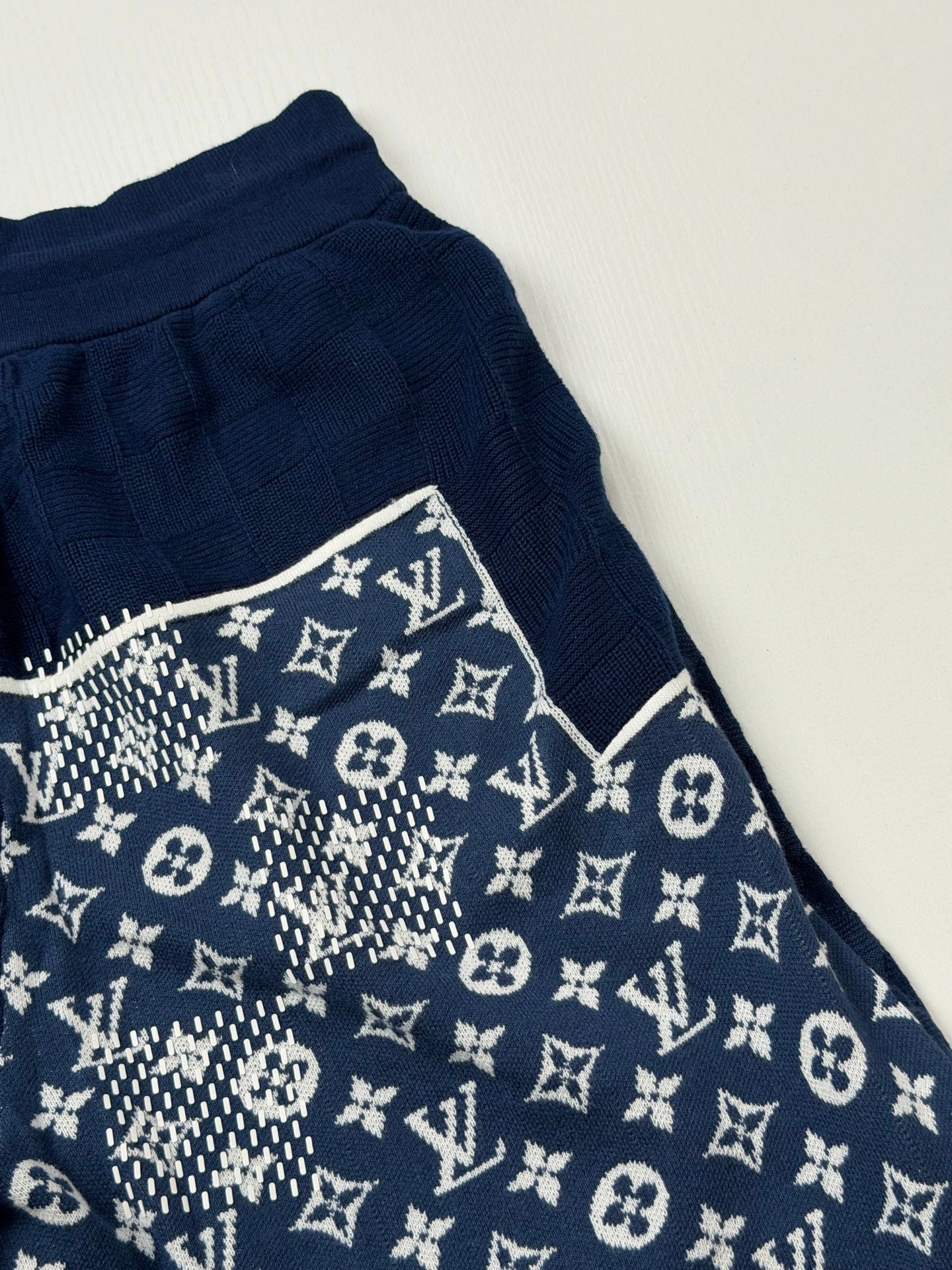 LV Set