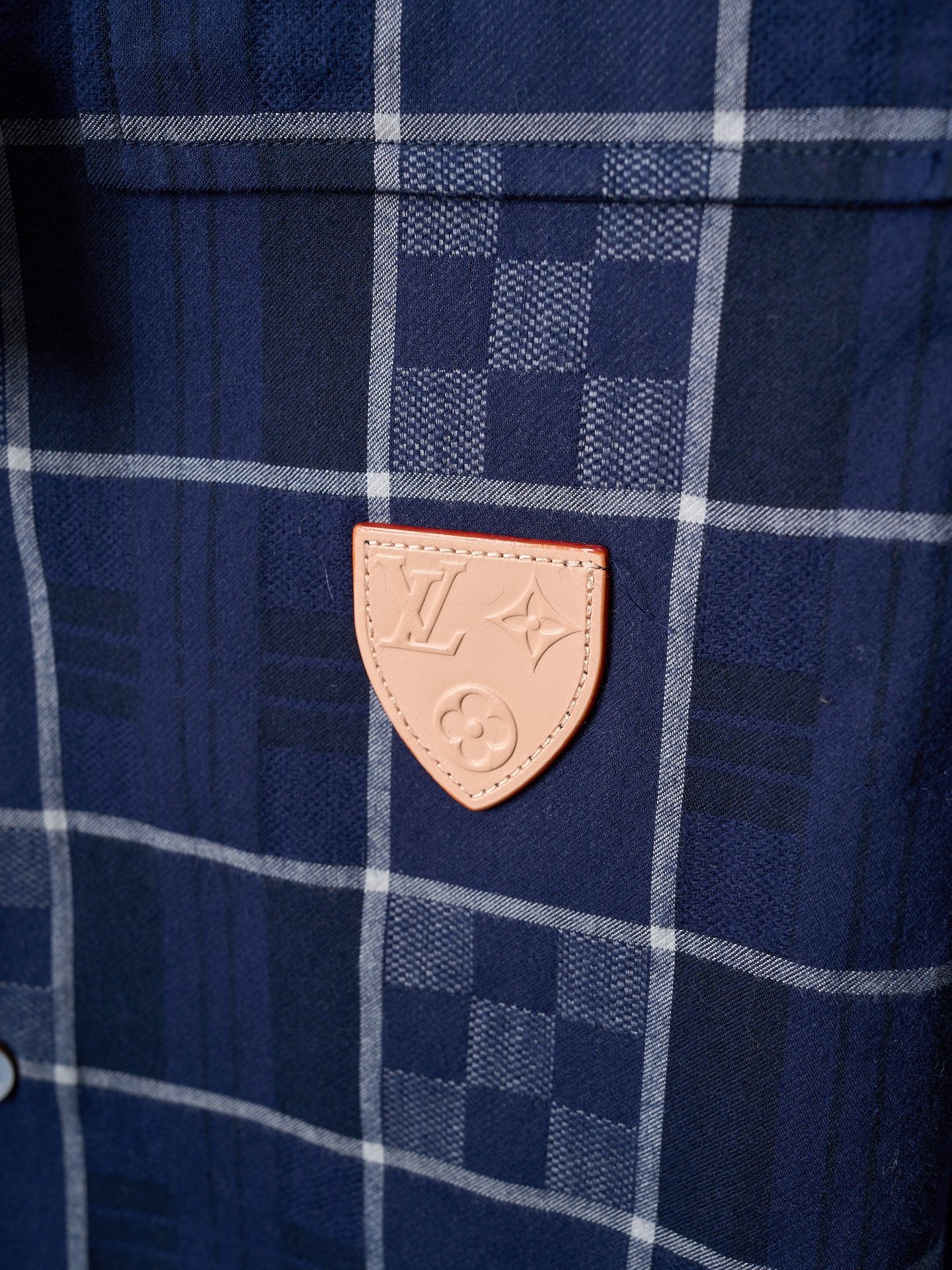 1V Flannel Collar Embroidered Logo Blue Check Lapel Long Sleeve Shirt