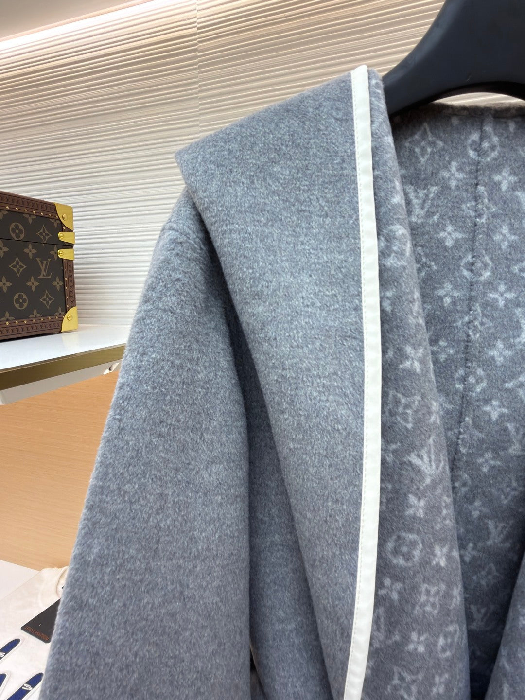 LV Wool Belt Wrap-Up Hooded Mid length Coat Reversible Women's