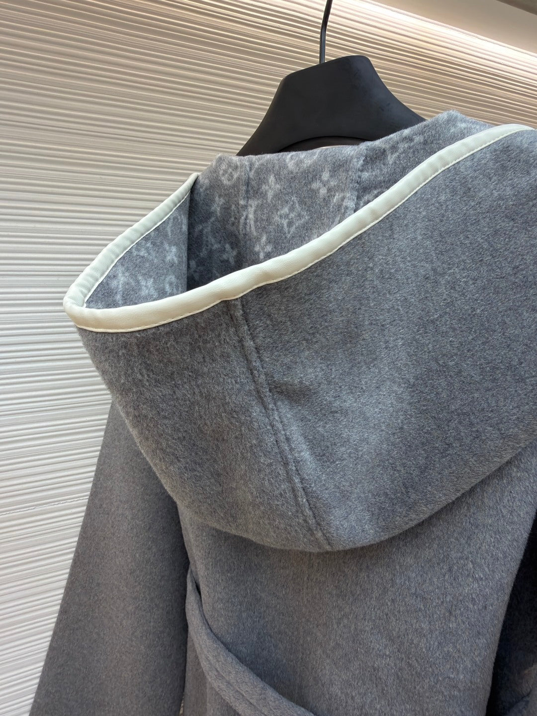 LV Wool Belt Wrap-Up Hooded Mid length Coat Reversible Women's
