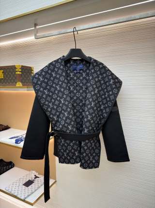 LV Wool Belt Wrap-Up Hooded Mid length Coat Reversible Women's