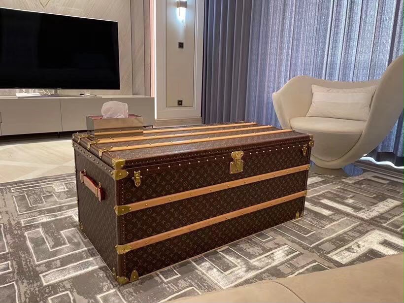 LV Storage Trunk