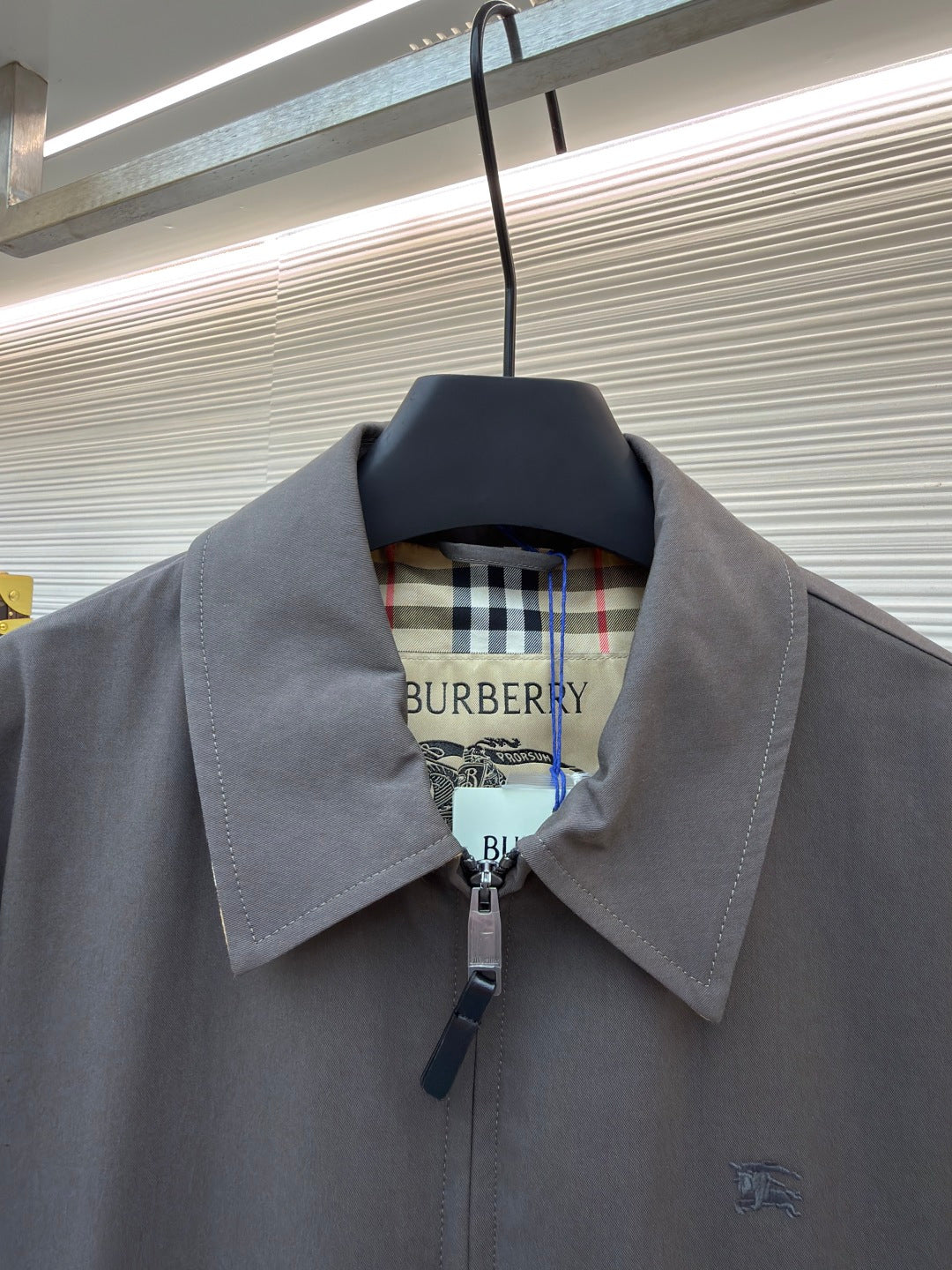 Burberry Equestrian Embroidered Check Lined Collar Jacket