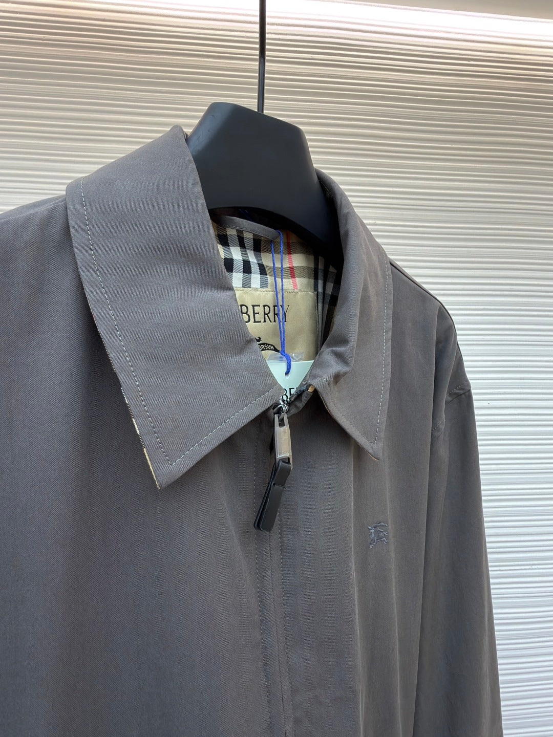 Burberry Equestrian Embroidered Check Lined Collar Jacket