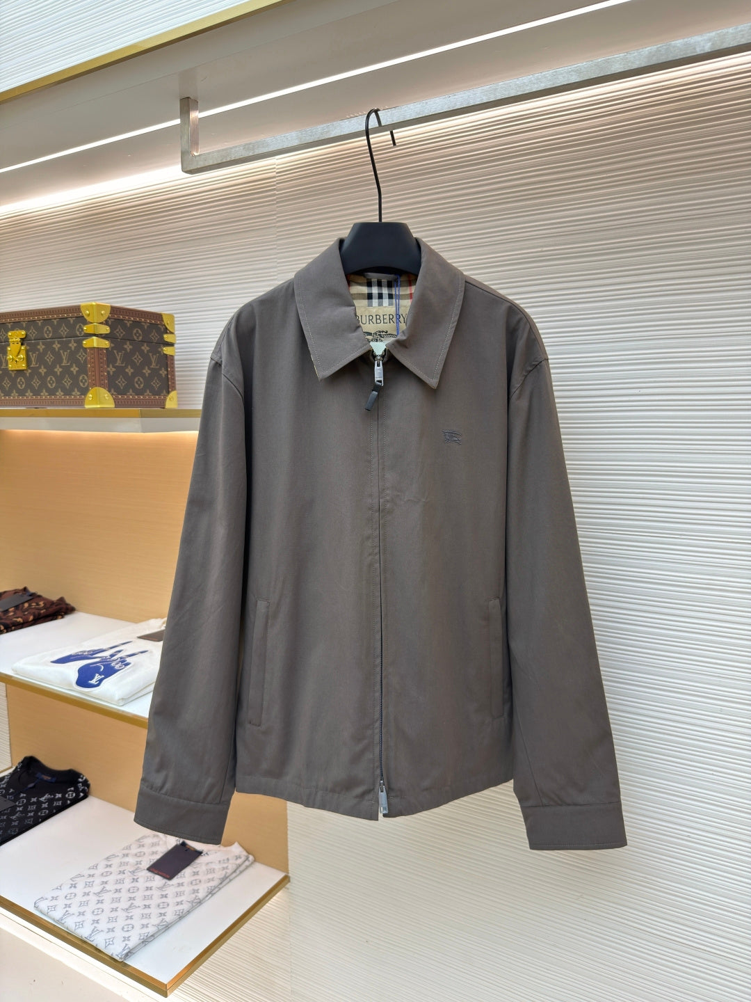 Burberry Equestrian Embroidered Check Lined Collar Jacket