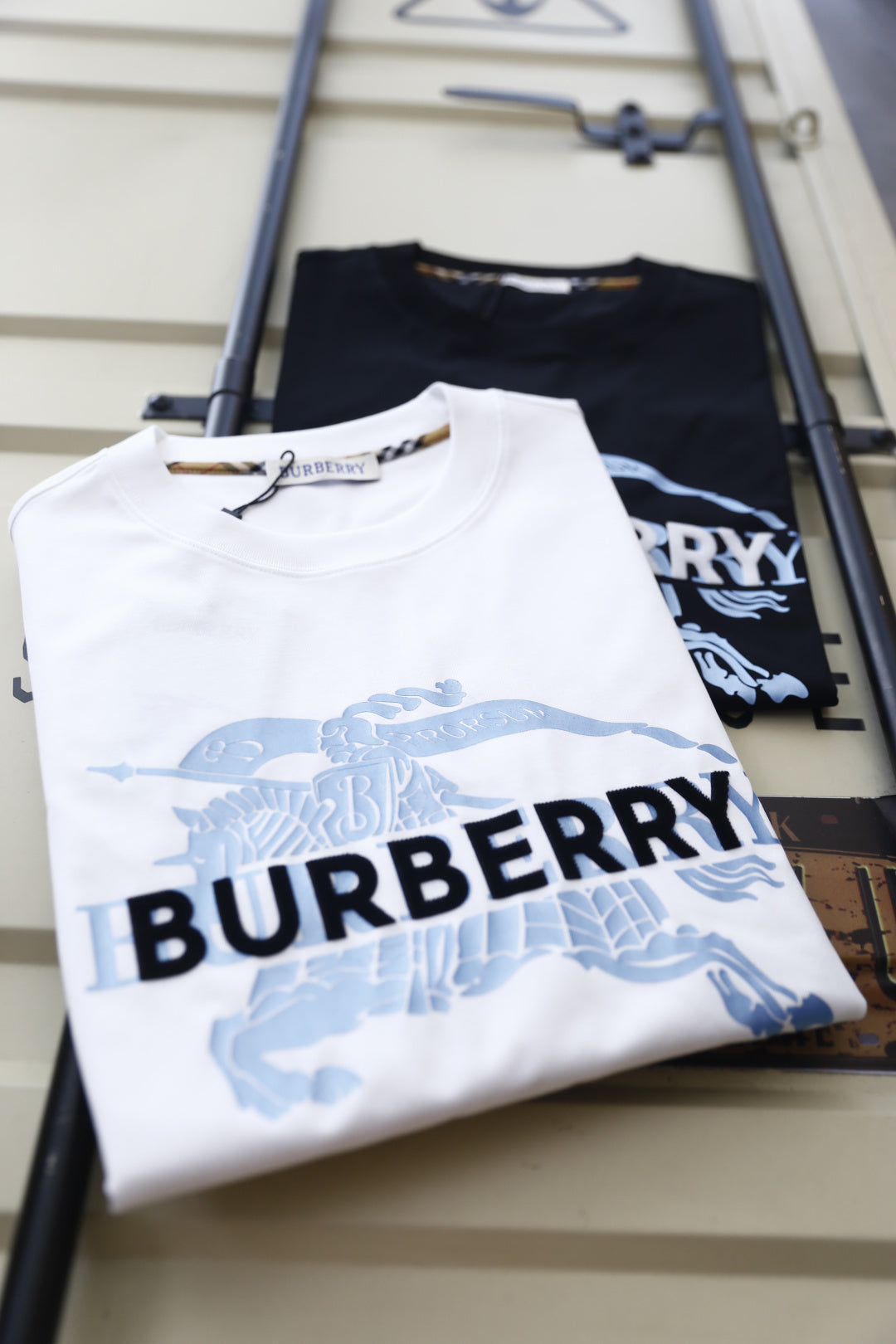 Burberry T-Shirt