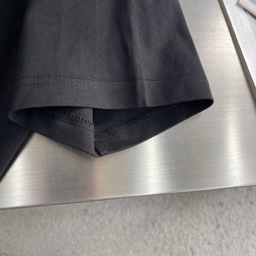 Fendi Zipper Pocket T-Shirt