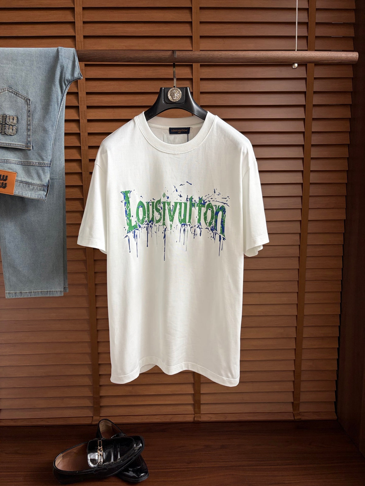LV T-Shirt