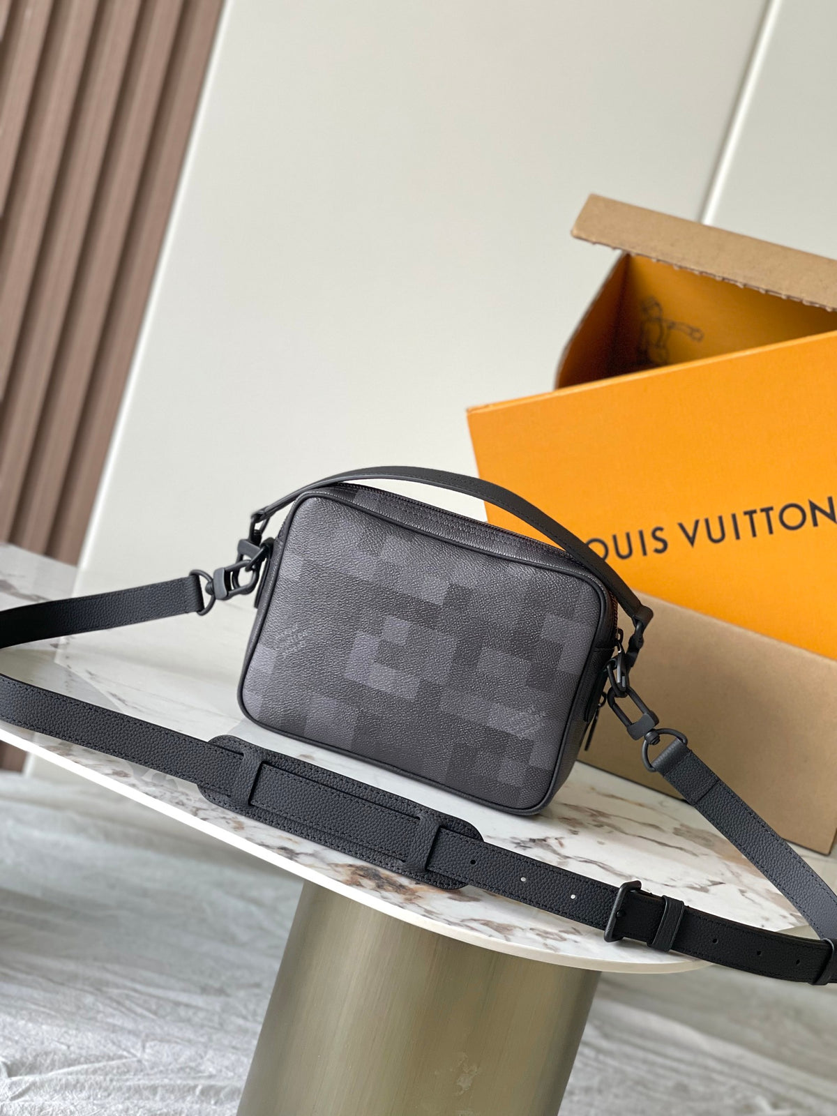LV Nil Messenger Bag