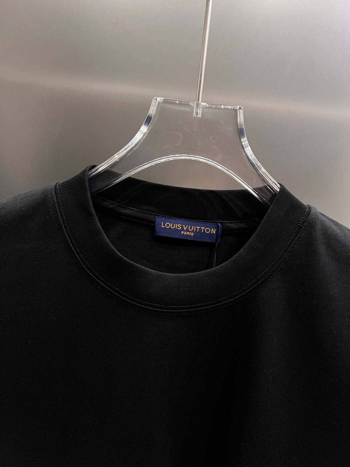 LV T-Shirt