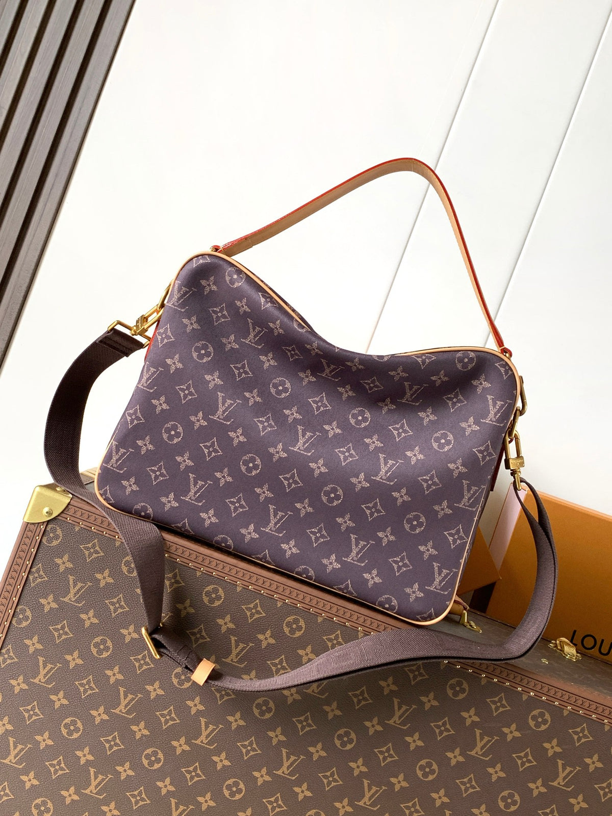 LV Nil Large Handbag