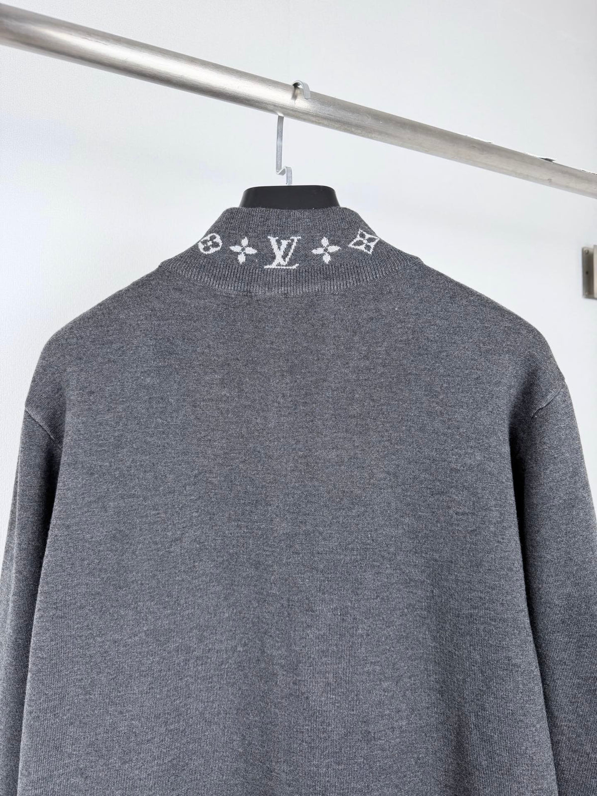 LV Jacquard Collar Zipper Cardigan Sweater