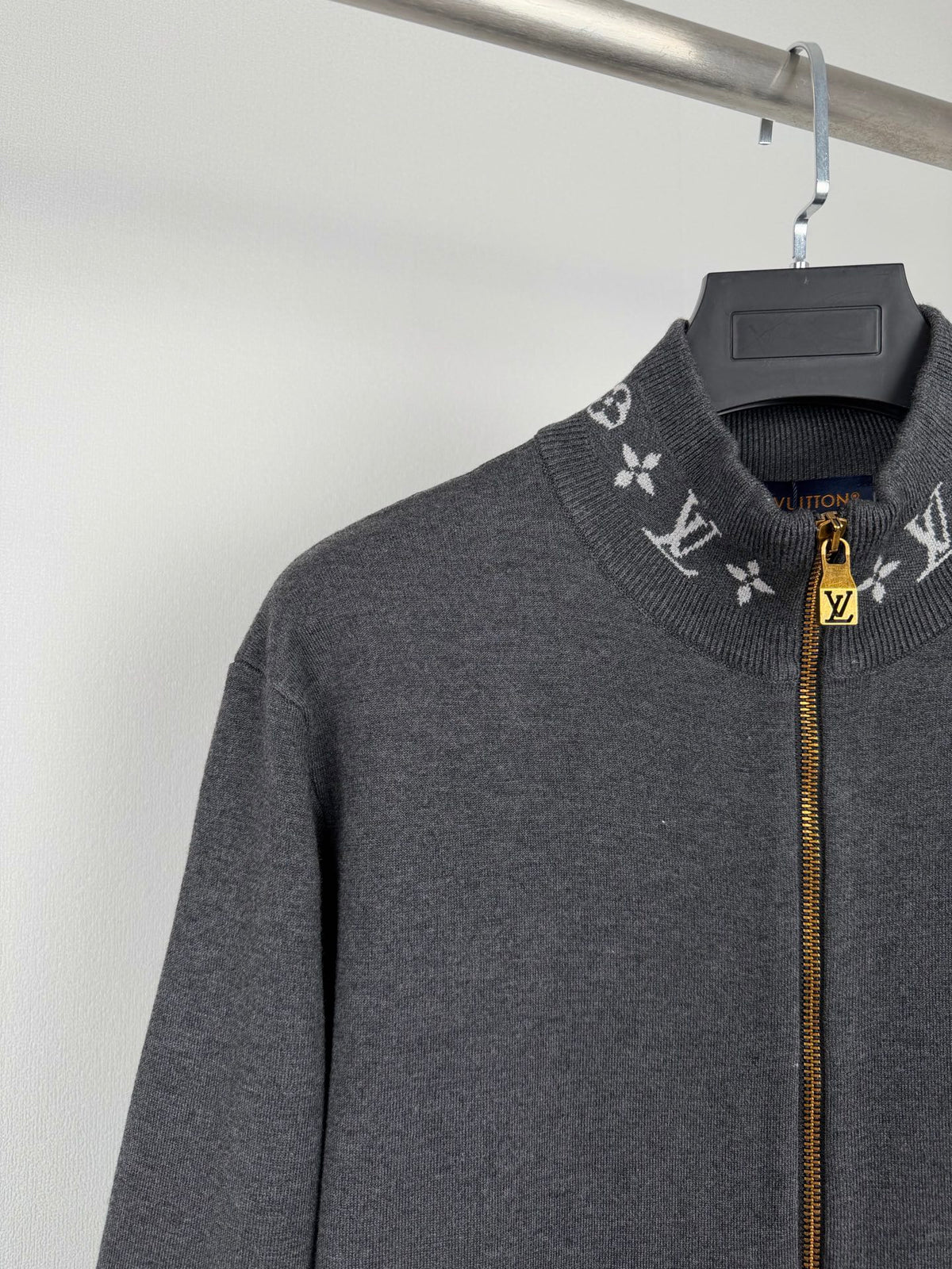 LV Jacquard Collar Zipper Cardigan Sweater