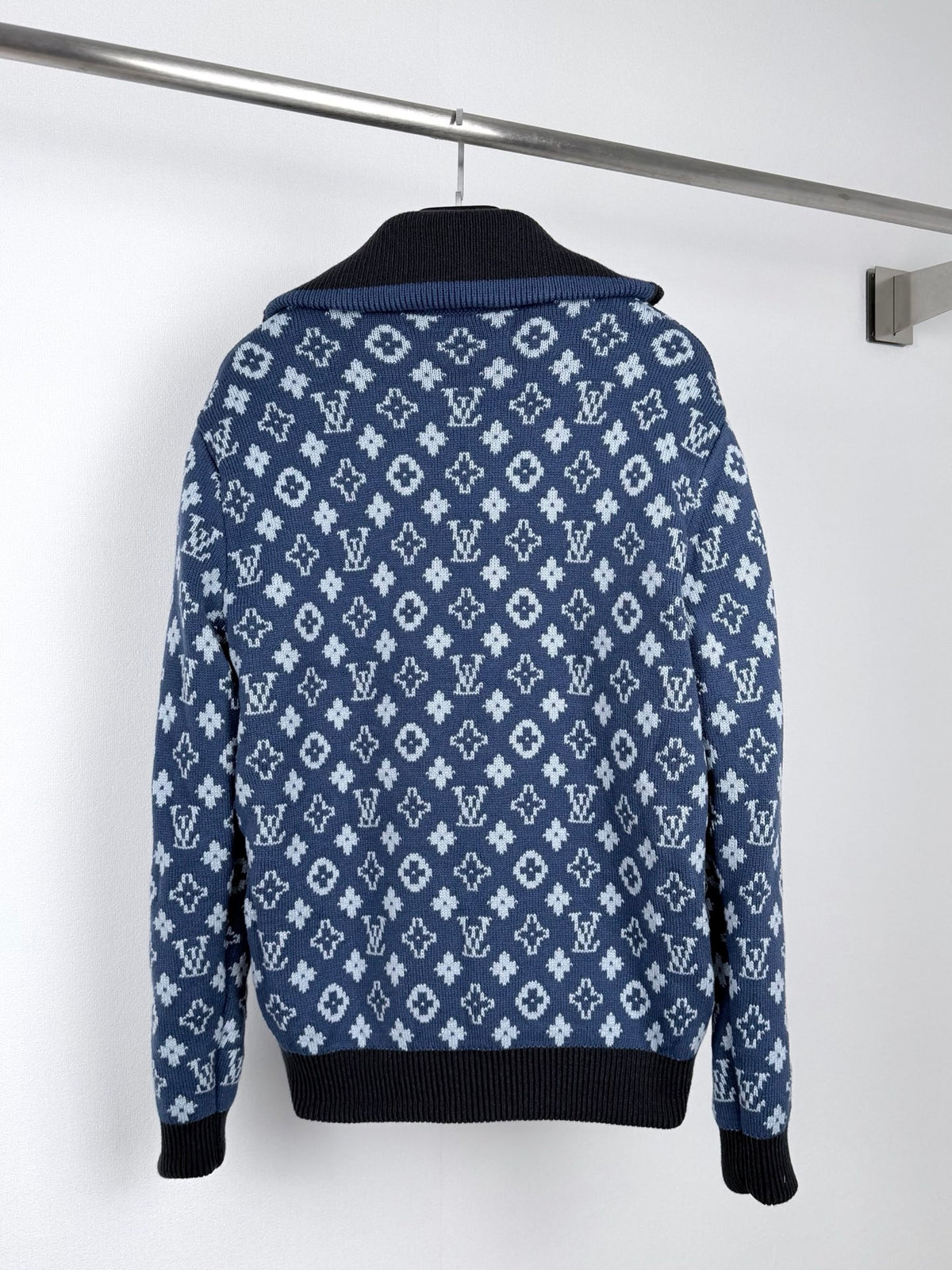 LV Reversible Jacquard Knit Zipper Cardigan