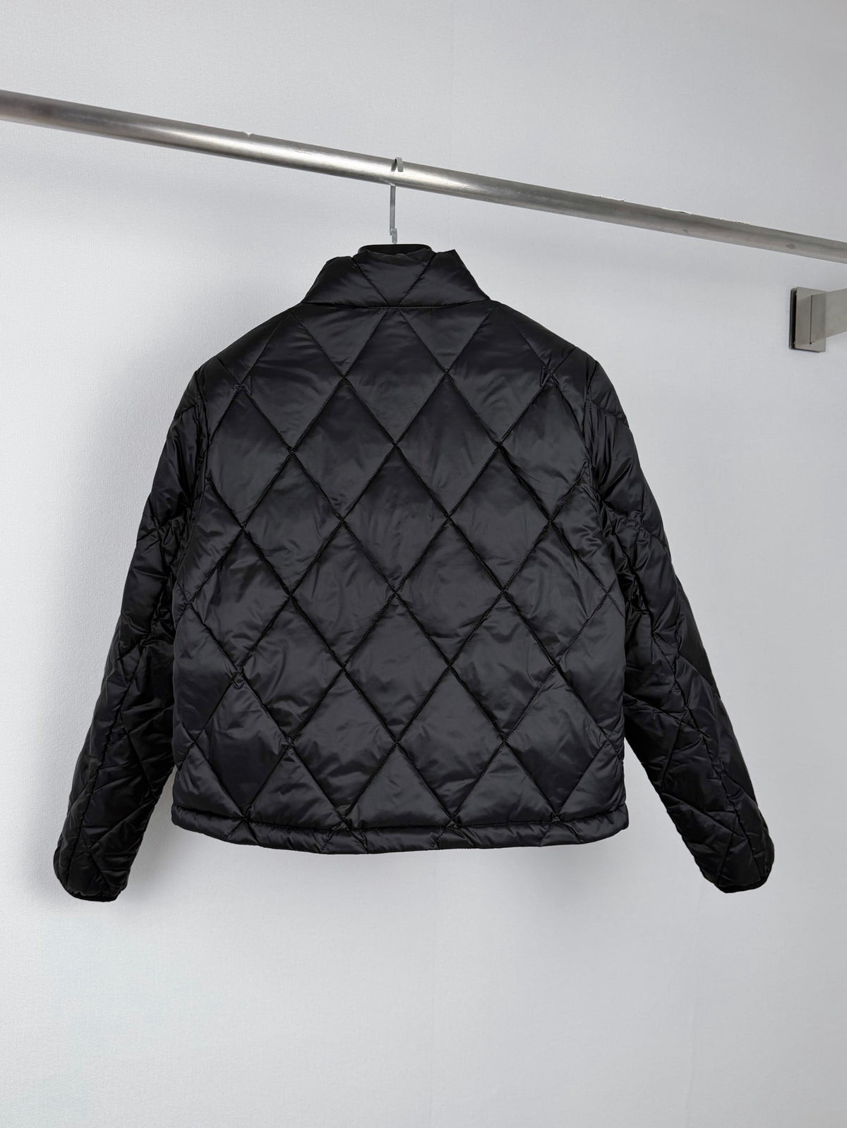 Burberry Paid Quilted Down Jacket - Women's