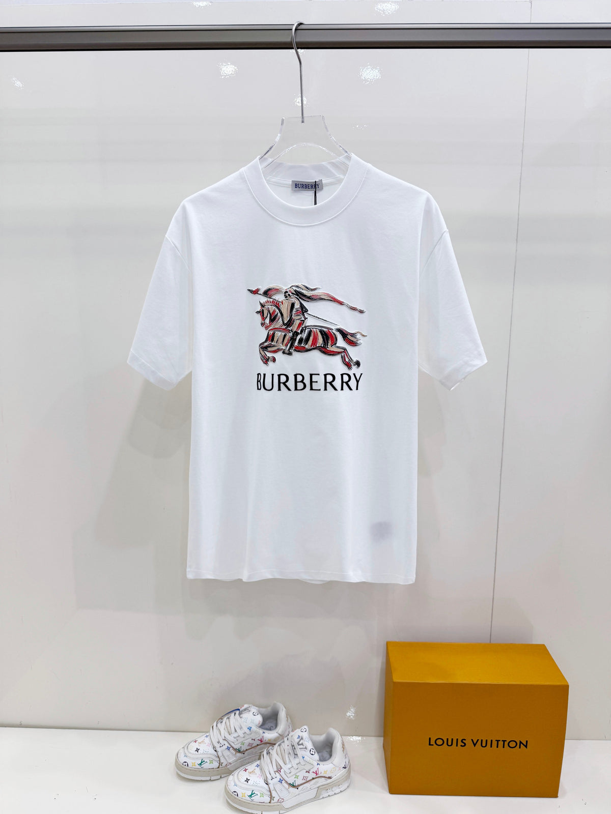 Burberry T-Shirt
