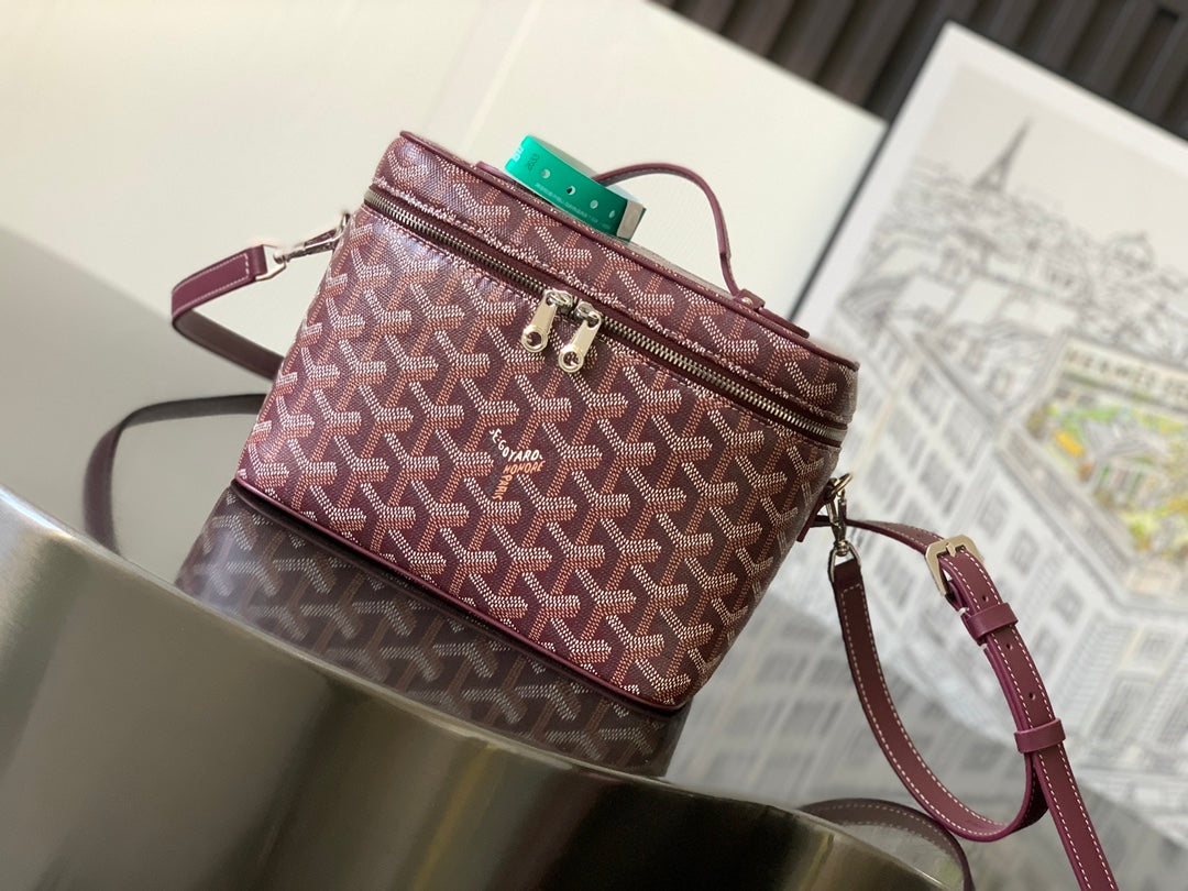 Goyard Cosmetics Bag