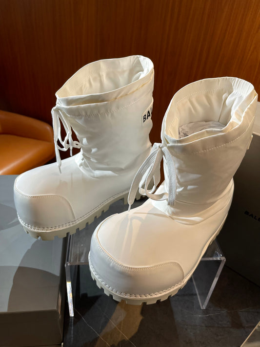 Balenciaga Boots