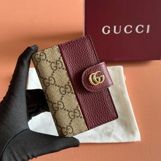 Gucci 2 Tone Card Holder