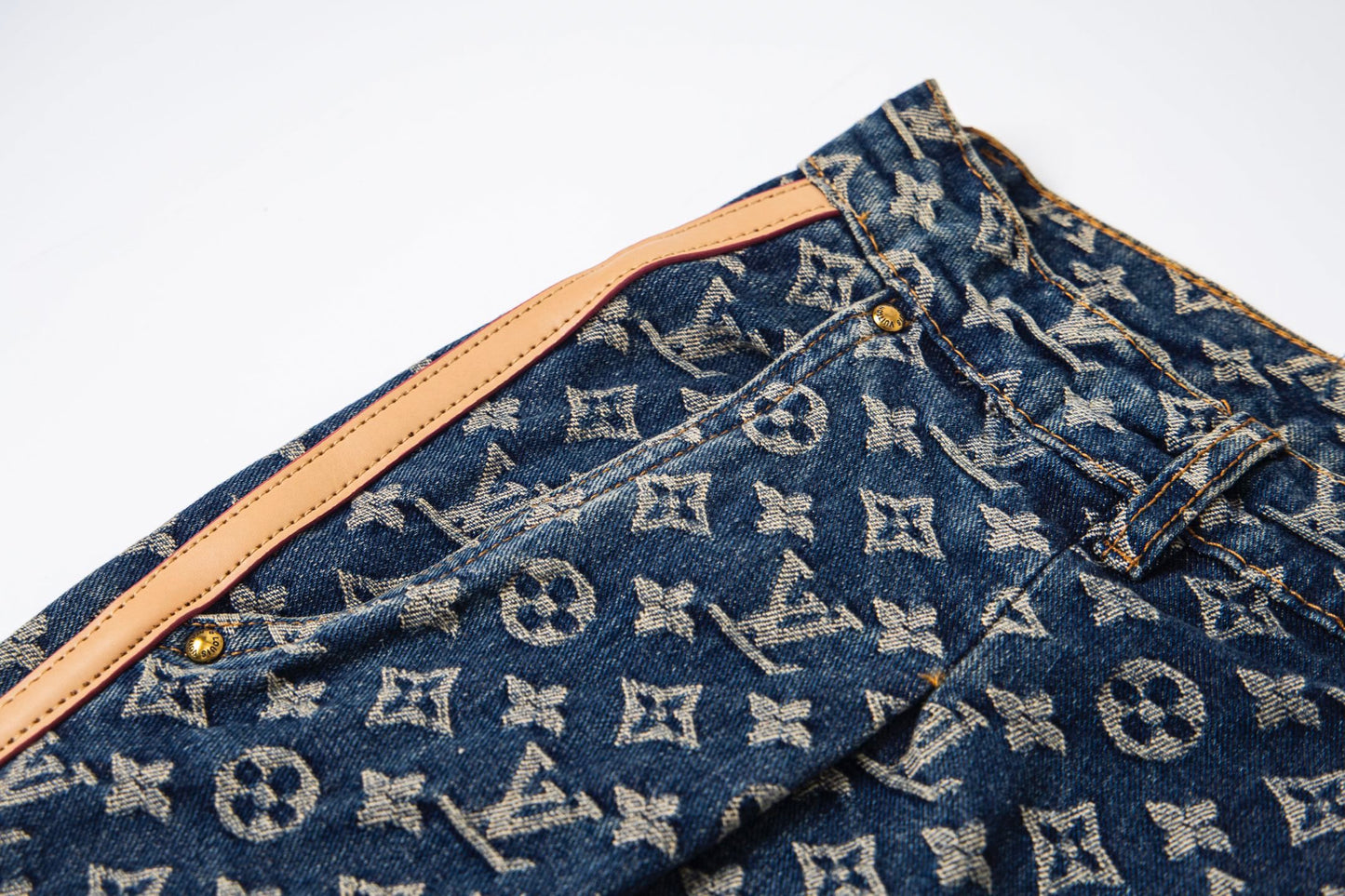 LV Jeans