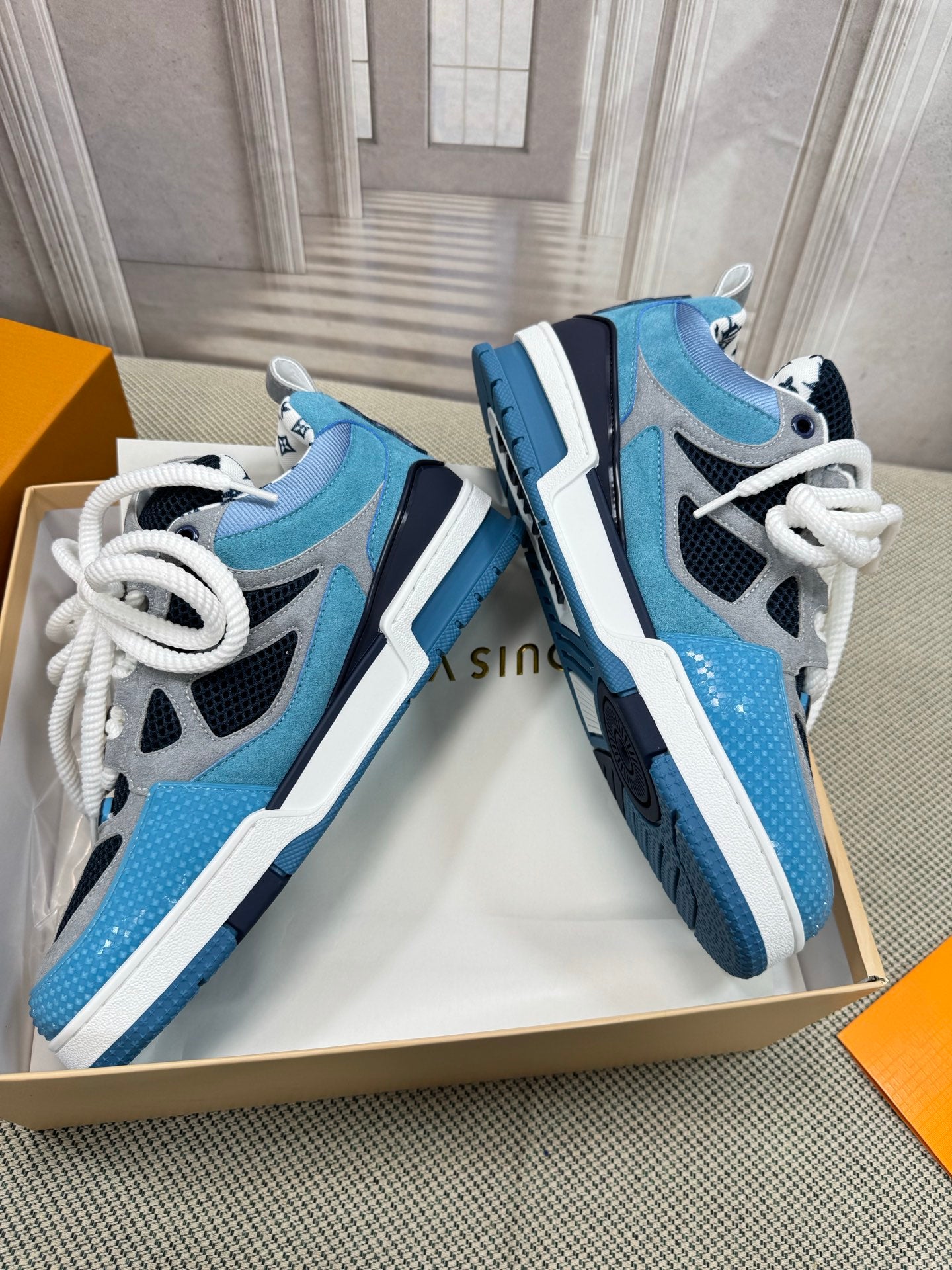 LV Trainer Sneaker