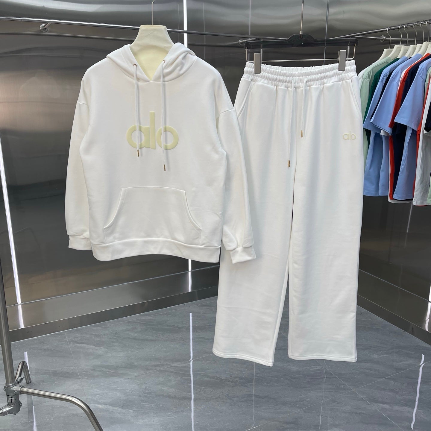 Alo Hoodie Set