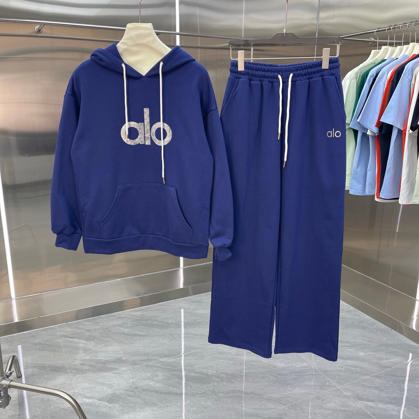 Alo Hoodie Set