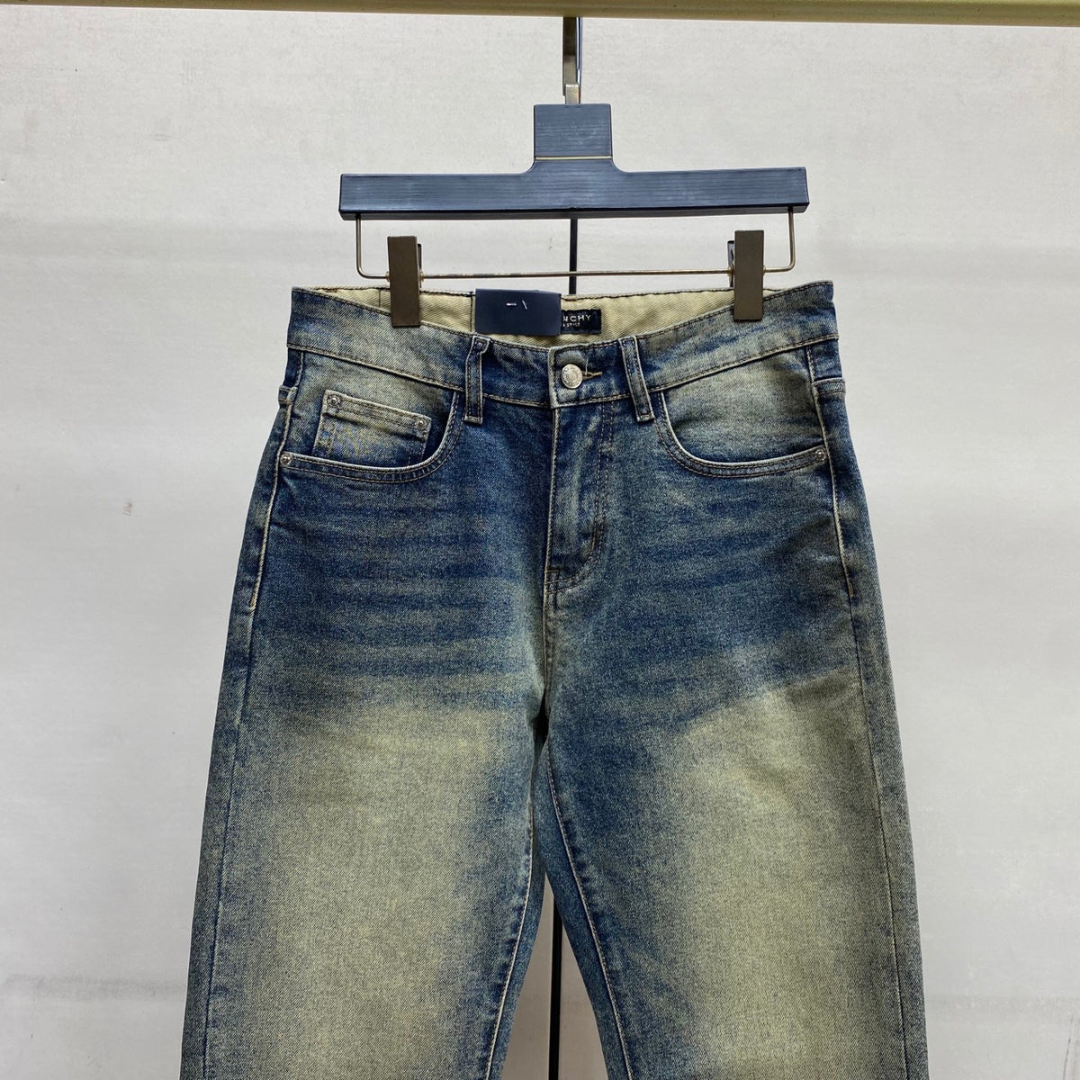 Givenchy Fitted Jeans