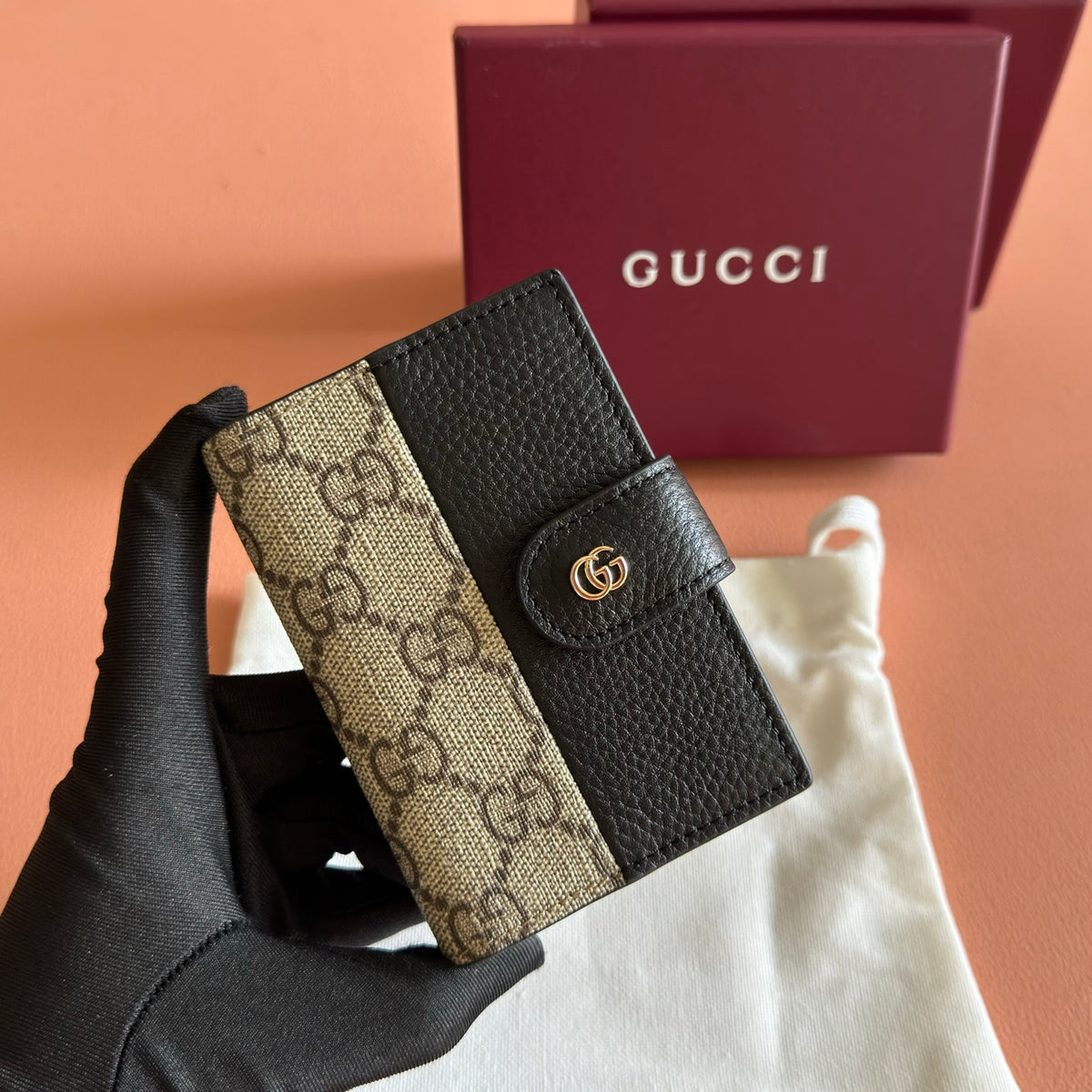 Gucci 2 Tone Card Holder