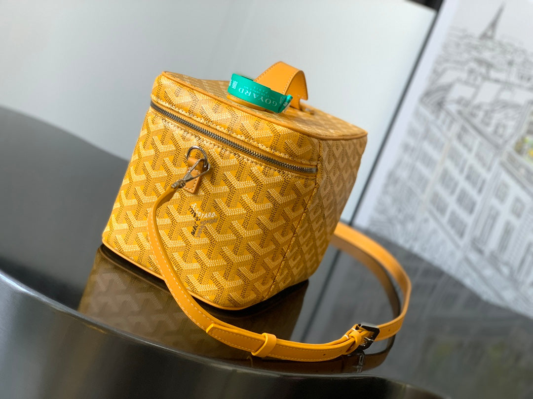 Goyard Cosmetics Bag