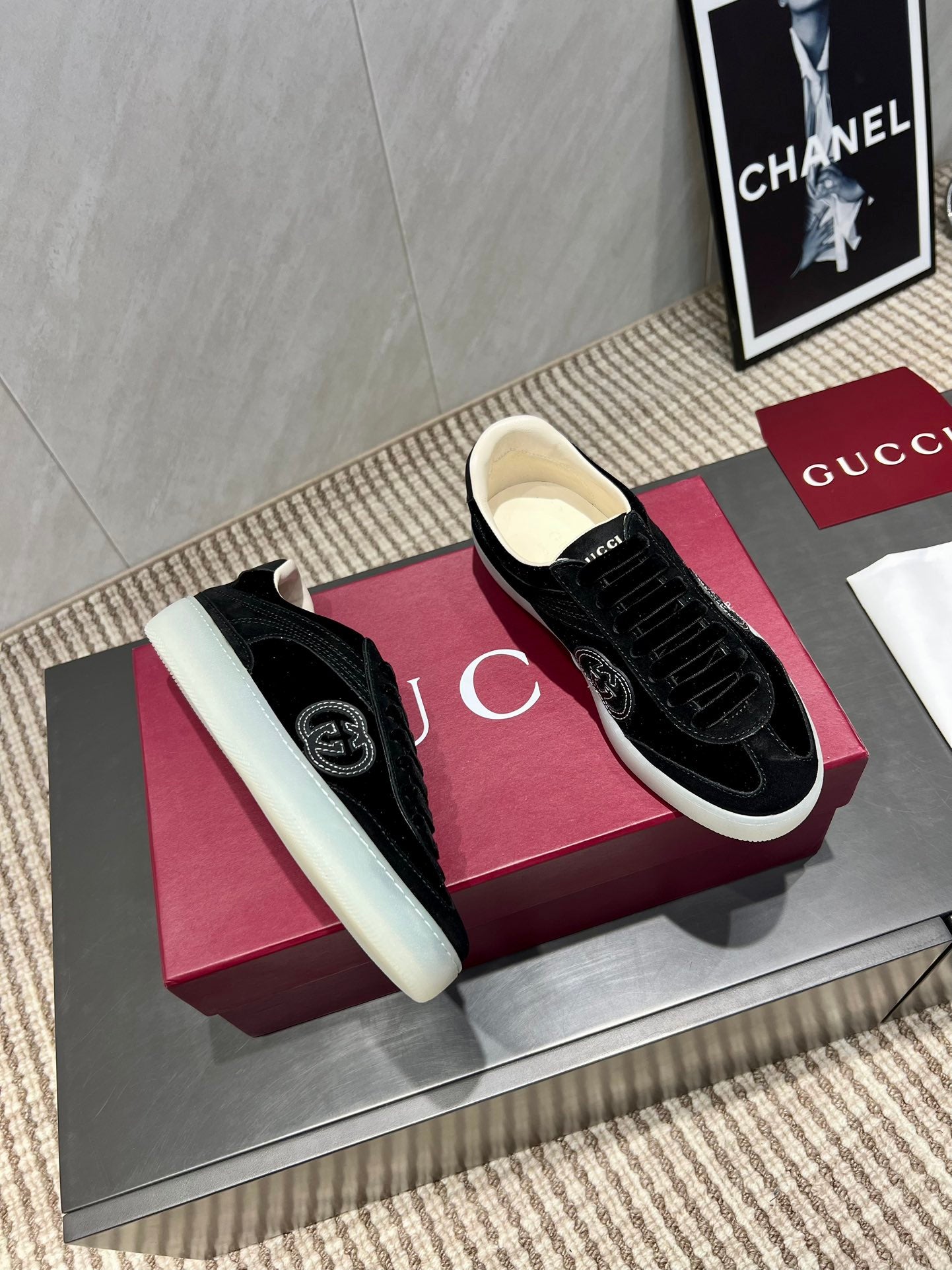 Gucci Casual Distressed Shoes
