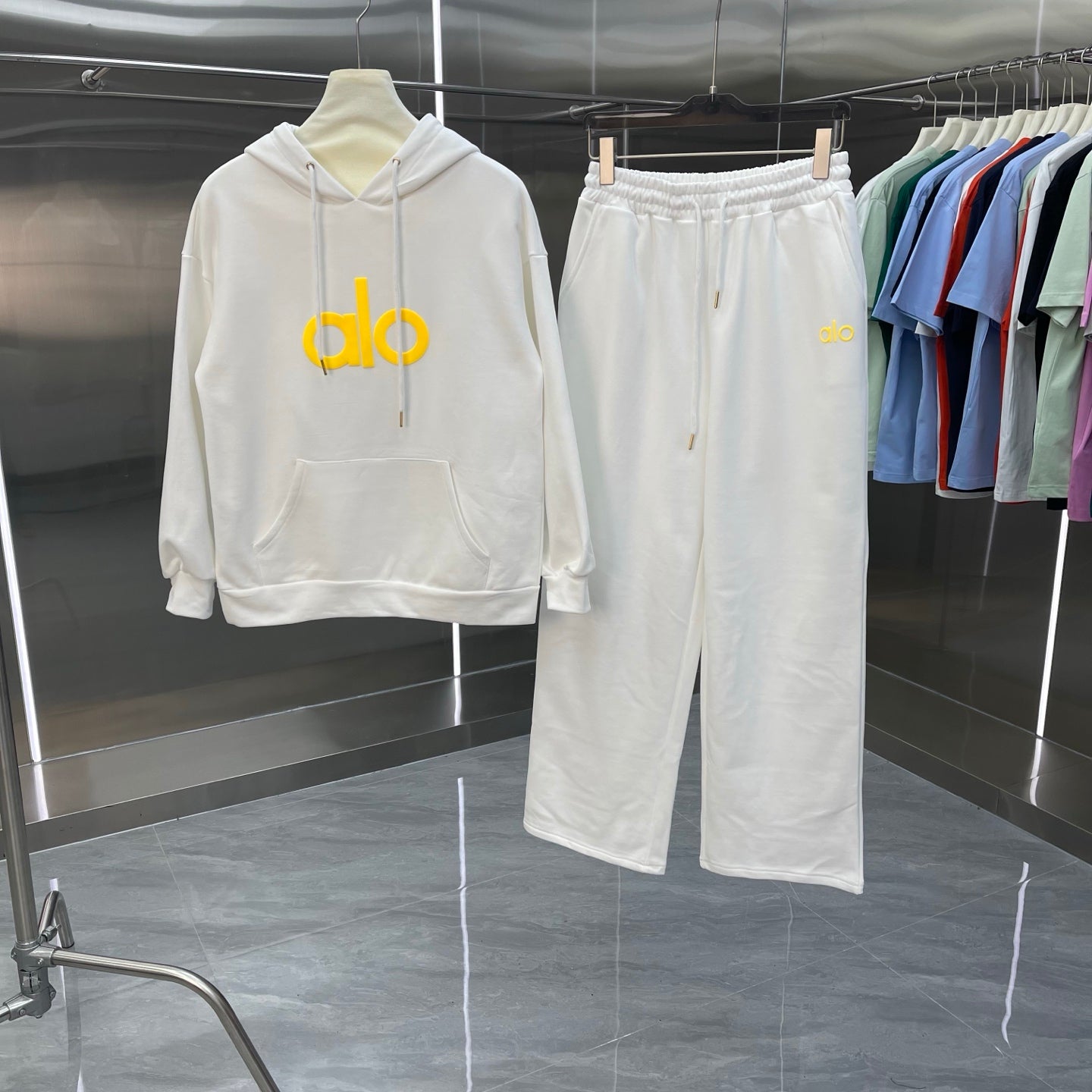 Alo Hoodie Set
