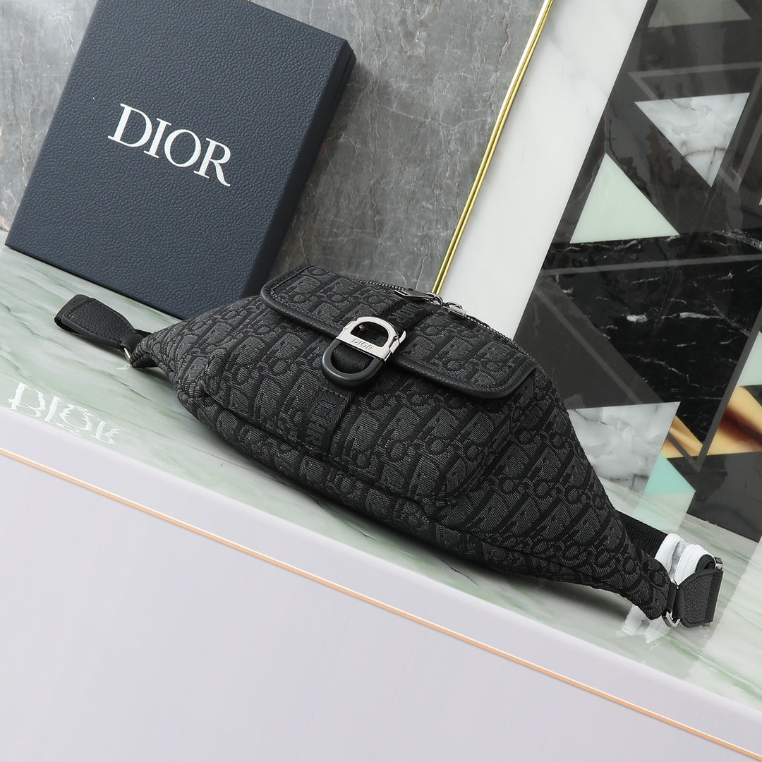 Dior belt Bag