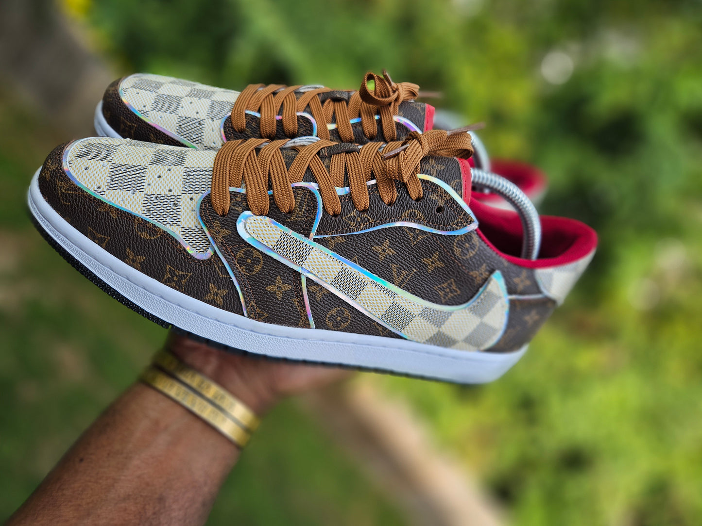 Nike × LV dunks