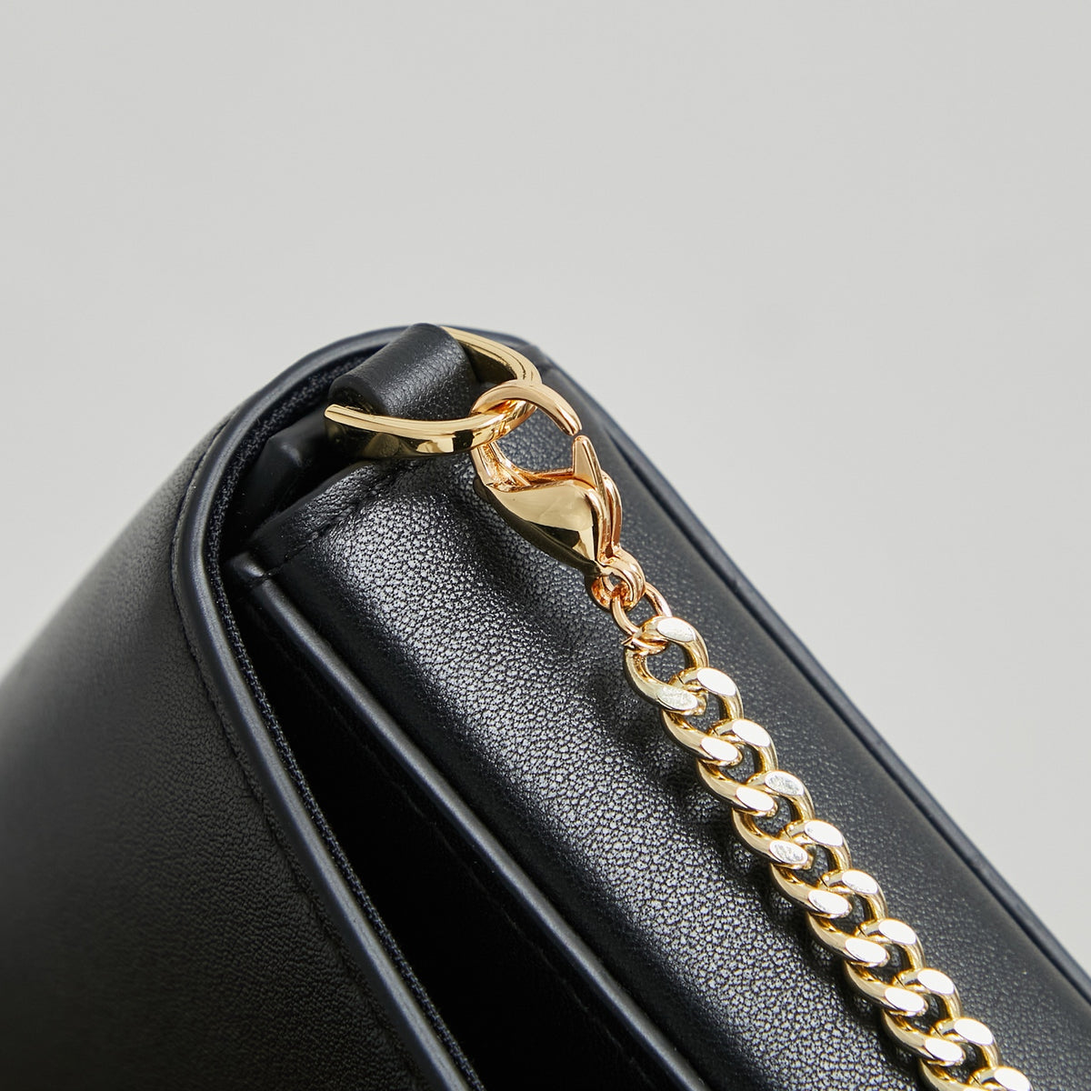 Fendi Chain Bag