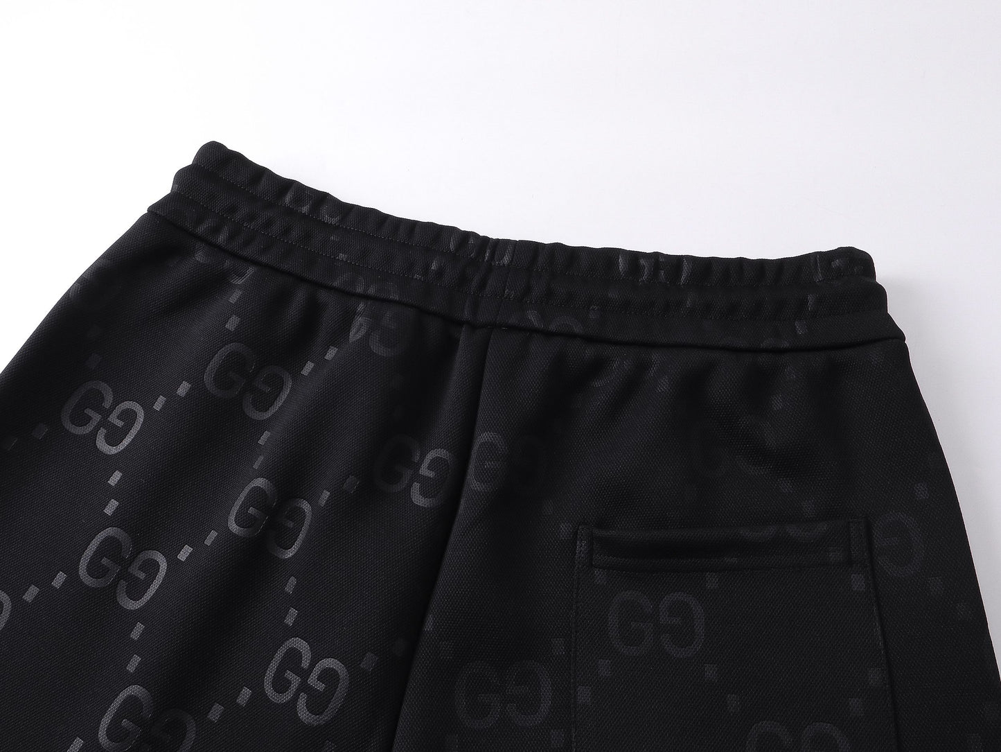 Gucci Monogram pattern shorts