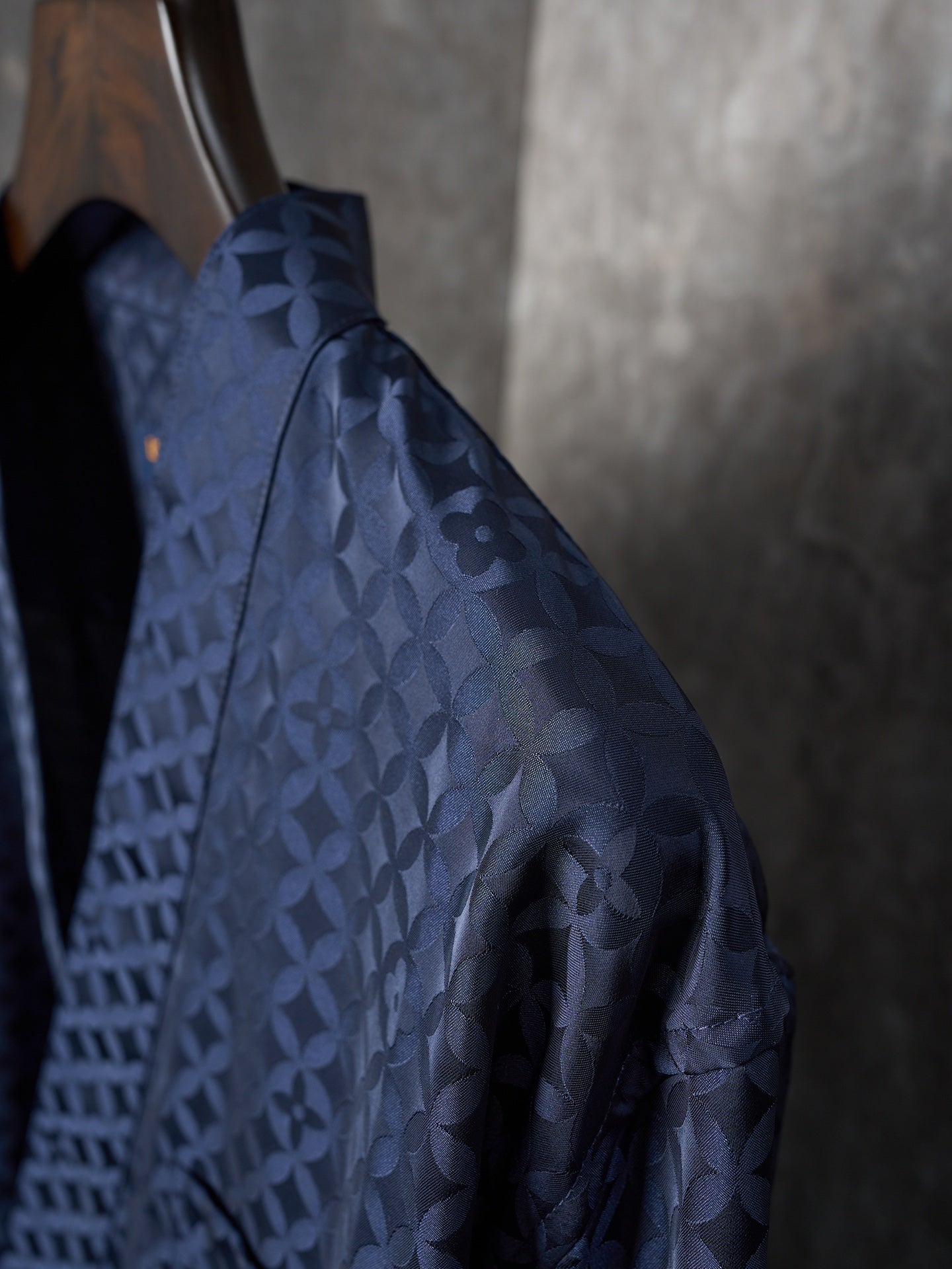 1V Nigo Collaboration Series Four-Leaf Clover Jacquard Kimono-Style Long-Sleeved Shirt