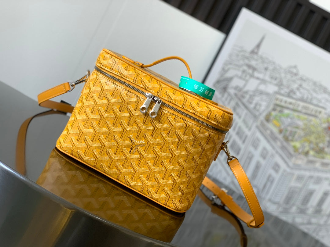 Goyard Cosmetics Bag