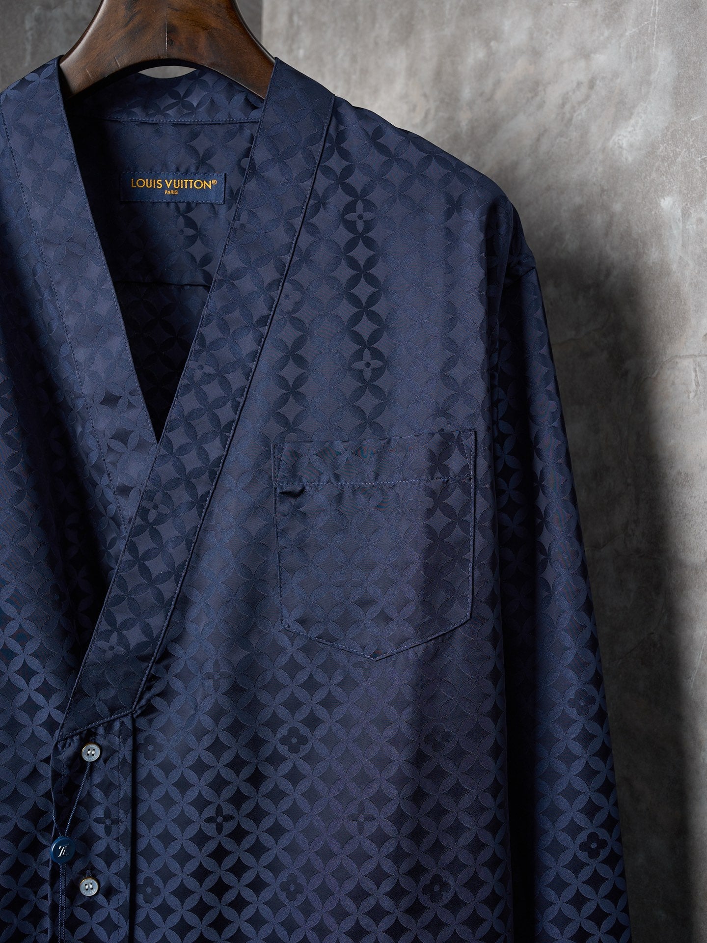 1V Nigo Collaboration Series Four-Leaf Clover Jacquard Kimono-Style Long-Sleeved Shirt