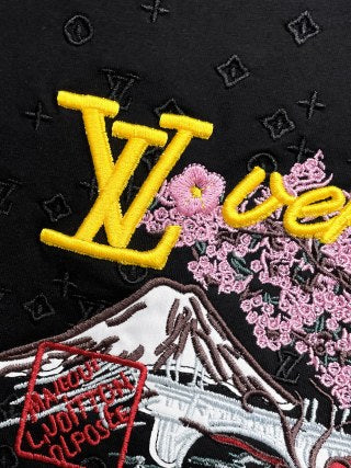 LV embroidered T-Shirt