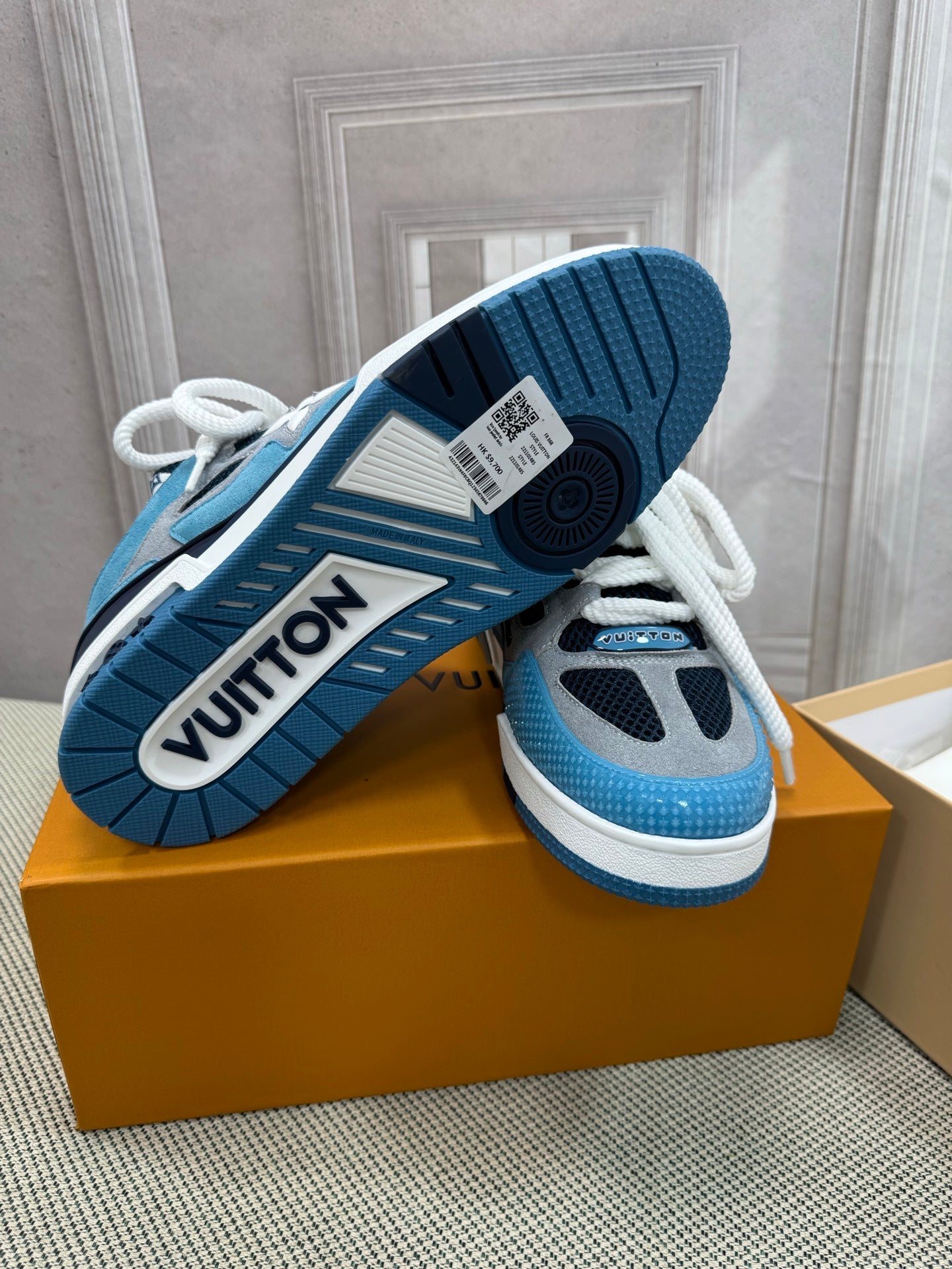 LV Trainer Sneaker