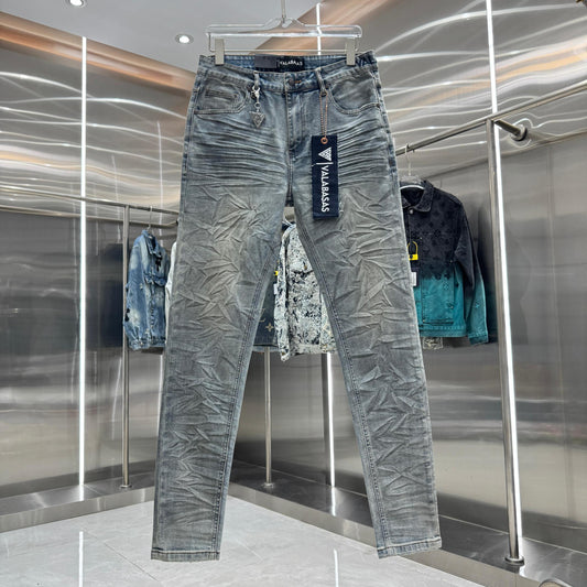 Valabasas Distressed Jeans