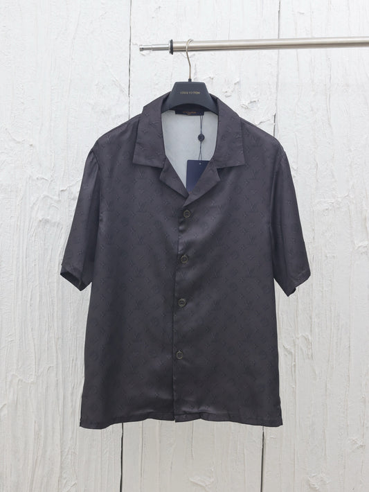 1v*/ Louis Jacquard Collar Short-Sleeve Shirt