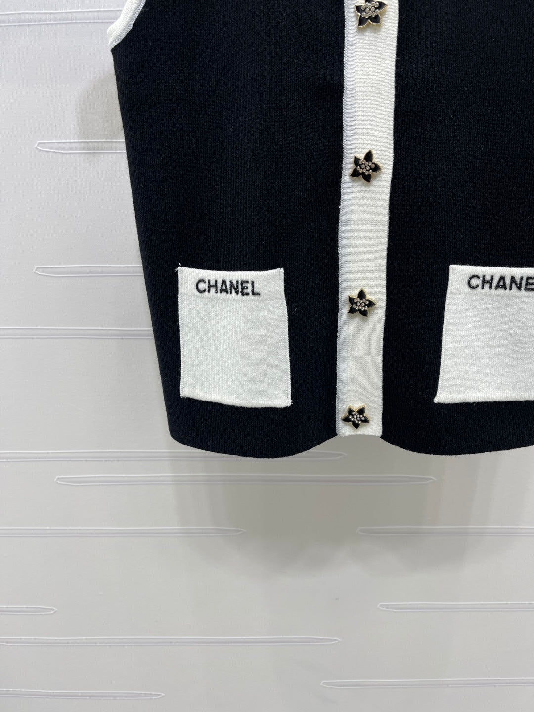 Chanel Sleeveless Knitted Vest