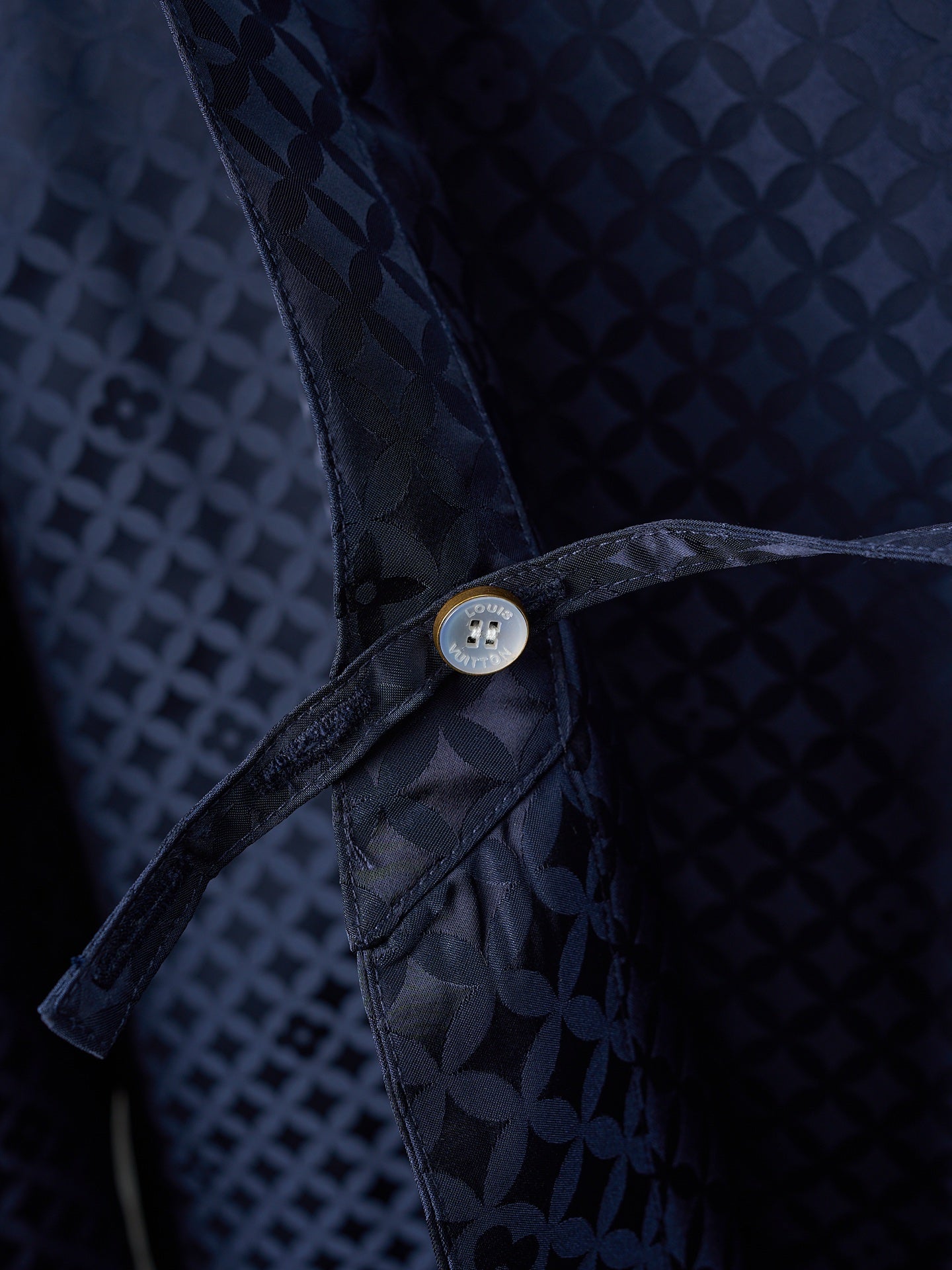 1V Nigo Collaboration Series Four-Leaf Clover Jacquard Kimono-Style Long-Sleeved Shirt