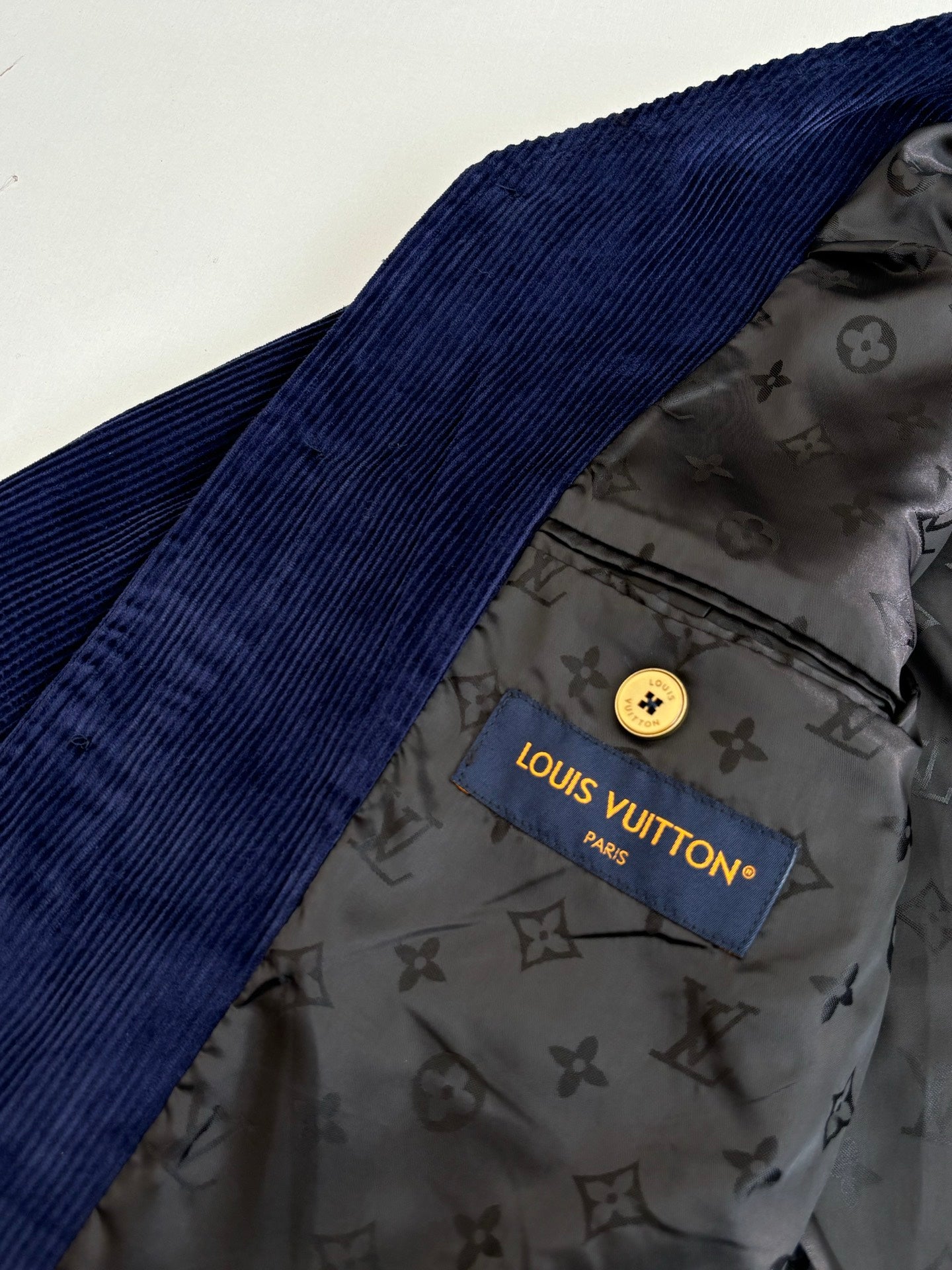 LV-neck corduroy monogram patchwork jacket