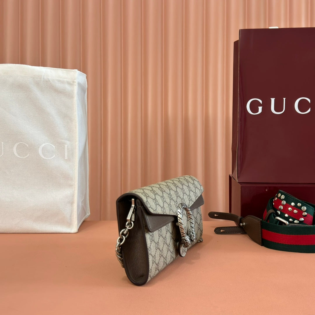 Gucci Dionysus Small Shoulder Bag